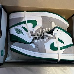 Pine green jordan mids